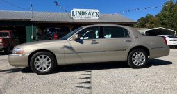 2009 LINCOLN TOWN CAR 633034