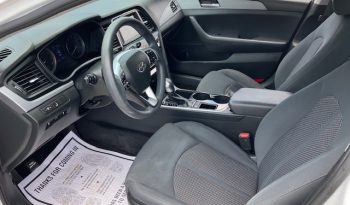 2019 HYUNDAI SONATA 738268 full